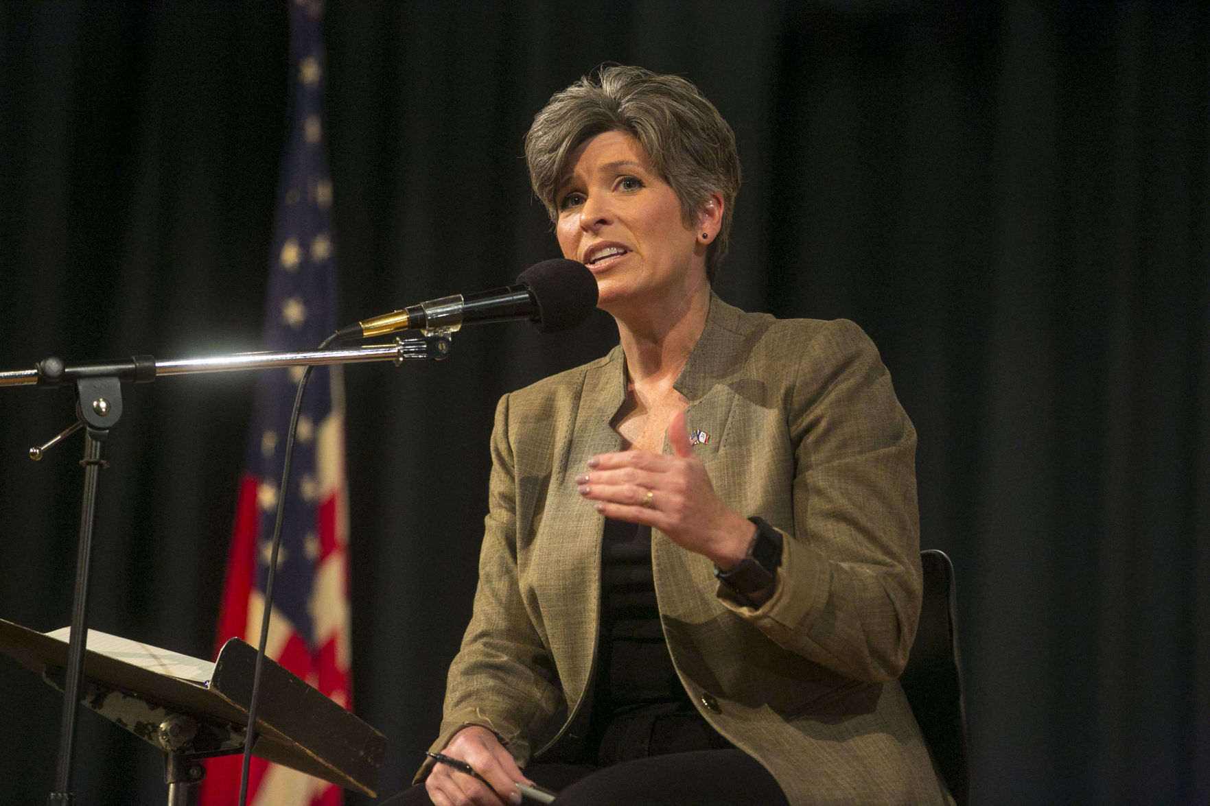 Joni Ernst CC 8
